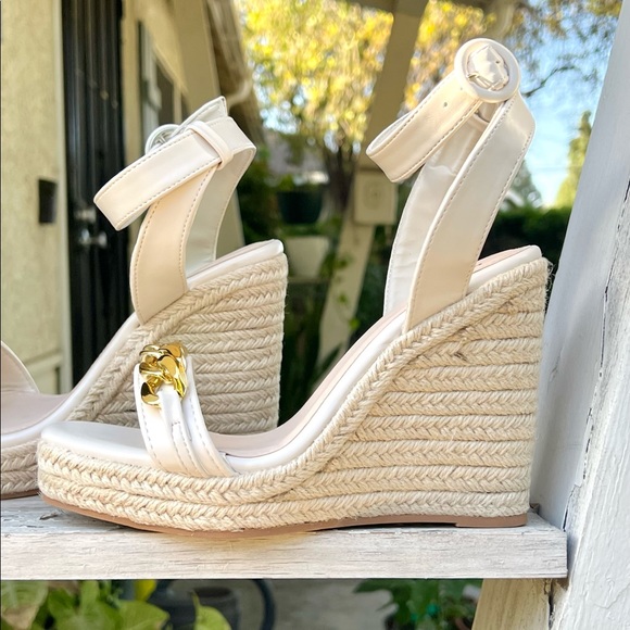 Off White Ankle Strap Espadrille Wedges - Picture 6 of 8